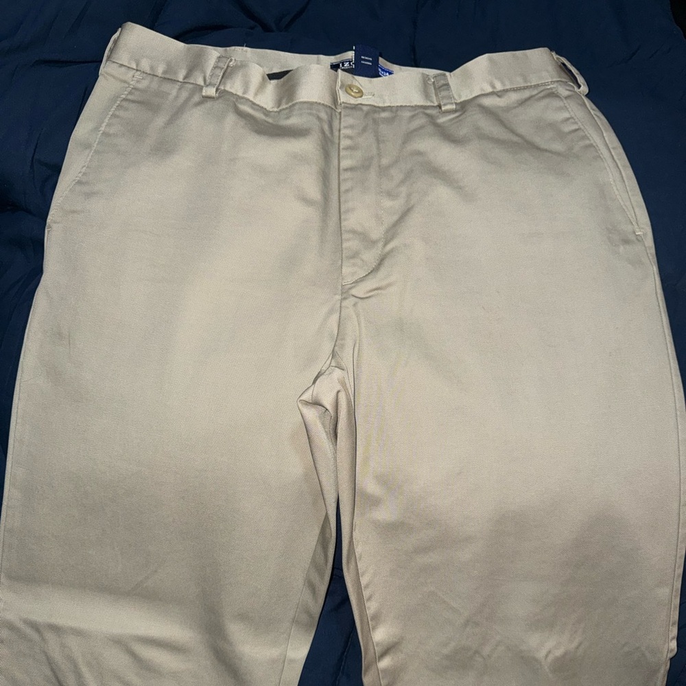Izod Men's Tan Chinos